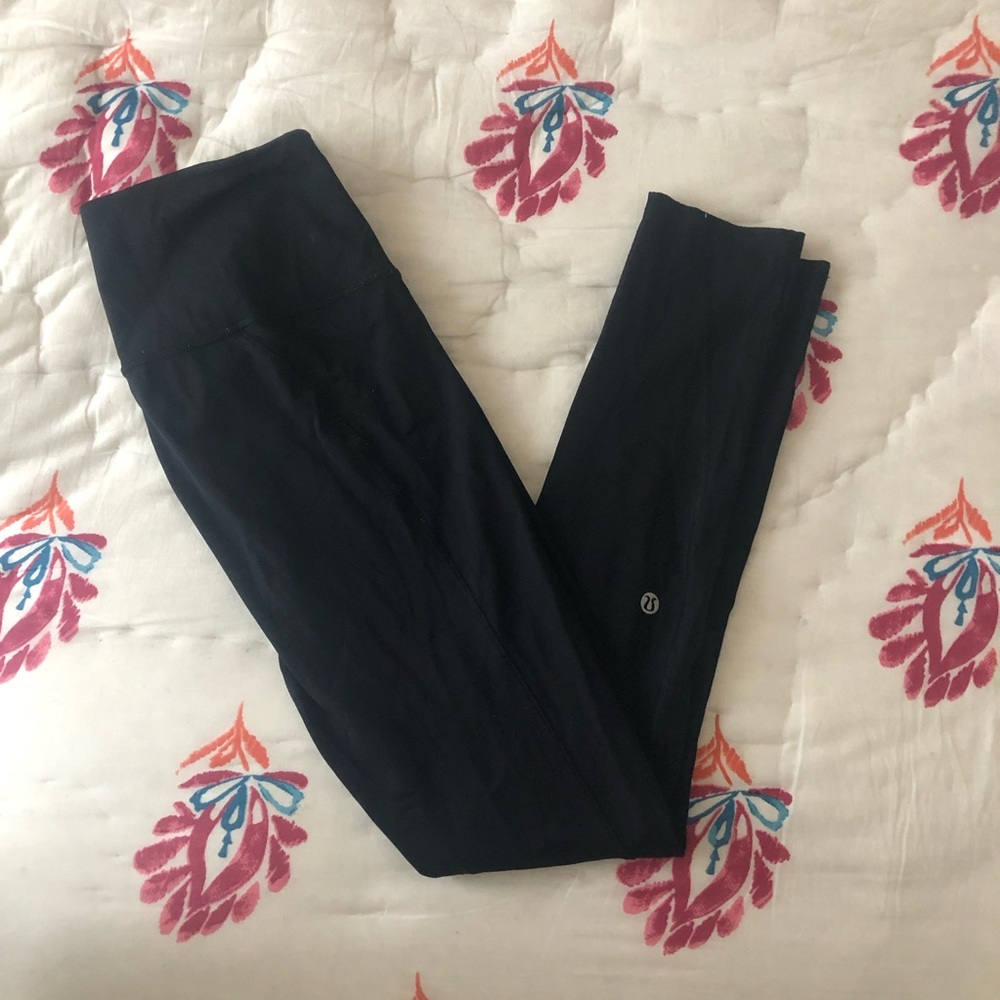 Lululemon Black Cropped Leggings (In Movement)